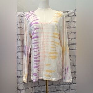 Macy’s Style &Co Women's  Basic Tie-Dye V-Neck Long Sleeve Top
